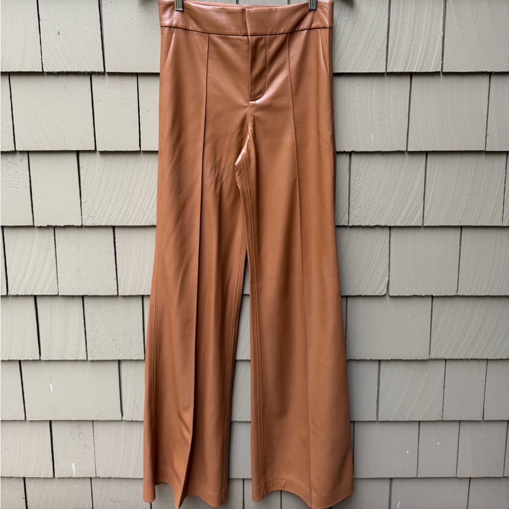New Size 4 Alice + Olivia Tan Faux Leather Wide-Leg Pants